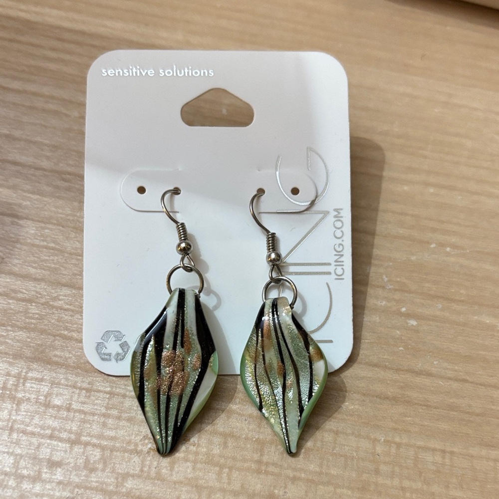 Icing Green and Black Leaf Earrings